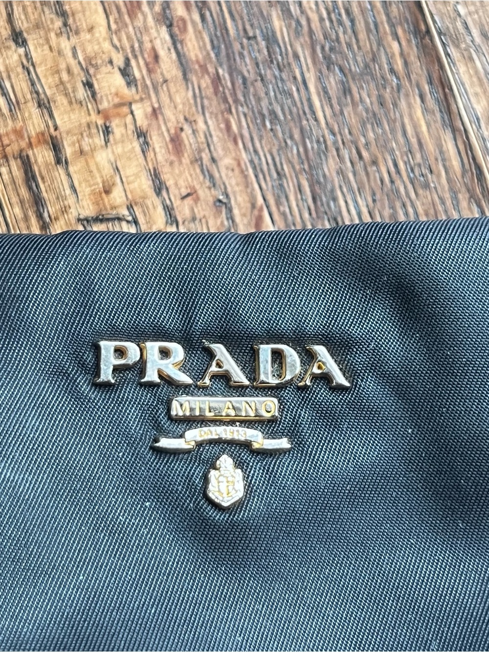 Prada Black Nylon Tessuto Clutch Vintage absolutely fabulous!